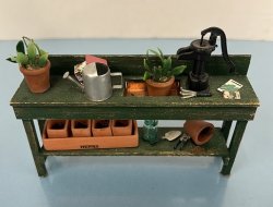 (image for) Green Garden Potting Bench