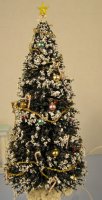 (image for) Christmas Tree with Antique Balls and Electrified