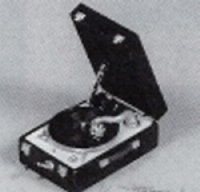 (image for) Portable Gramophone - 1920s Supplied Unpainted in Kit Form