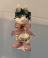 (image for) Rabbit with Head Scarf and Pink Bow
