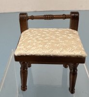 (image for) Vanity Chair