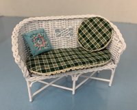 (image for) White Wire Wicker Settee