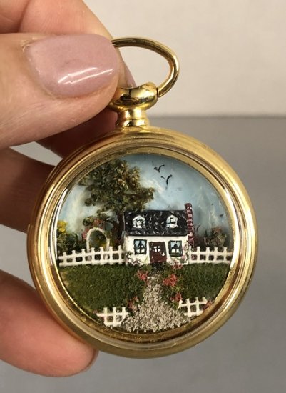 (image for) Watch Case with miniature house and fence - Click Image to Close