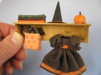 (image for) Little Witches Shelf and Accessories