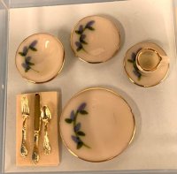 (image for) One Place Setting of China