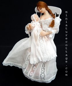 (image for) Porcelain Mother and Baby