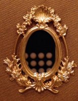 (image for) Mirror, Oval, with Shell, Gold Color