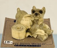 (image for) Dog Playing with Toilet Paper