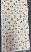 (image for) Rose Bud print on ecru background fabric