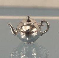 (image for) Silver Tea Pot