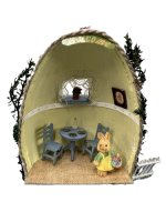 (image for) Half Easter Egg with Rabbit Holding Basket