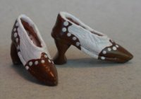 (image for) Brown and White Spectator Pumps