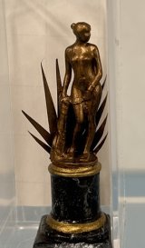 (image for) Venus on a pillar with gold plant