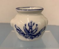 (image for) Blue Decorated China Cachepot