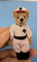 (image for) Baseball Bear from World of Bears