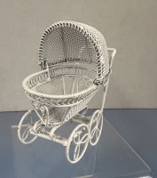 (image for) White Wire Stroller