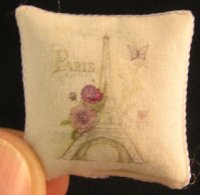 (image for) Pillow - Paris with Eiffel Tower