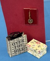 (image for) Older Lady's Gifts