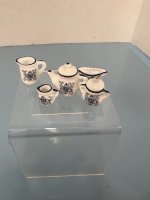 (image for) Blue and White Tea Set