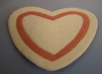 (image for) Cream and Pink Heart Shaped Rug