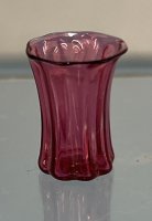 (image for) Hand Blown Red Glass Vase