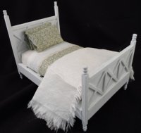 (image for) Handmade Three Quarter Bed in White