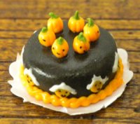 (image for) Halloween Pumpkin Cake