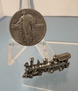 (image for) Silver Locomotive Figurine