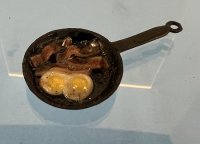 (image for) Long handled fry pan with breakfast cooking