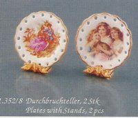 2 Lace Plates w/Stands