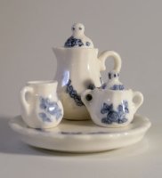 (image for) Porcelain Tea Set Blue/White w/ Tray