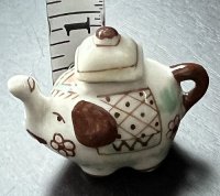 (image for) China Elephant Teapot