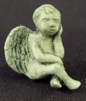 (image for) Resting Cherub Figure