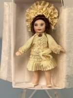 (image for) Doll with a Presentation Box with Lid