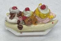 (image for) Banana Split Sundae