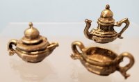 (image for) Teapot, creamer and sugar