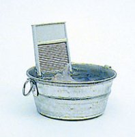 (image for) Wash Tub with Laundry