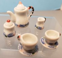 (image for) White with Blue Design Tea Set