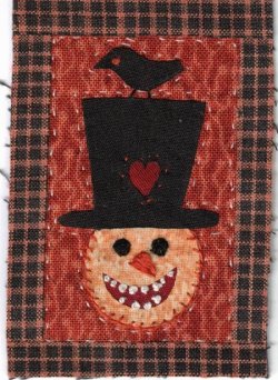 (image for) Pumpkin in Top Hat with Crow Wall Hanging