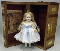 (image for) Porcelain Doll with Trunk