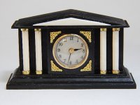 (image for) Gilt Metal Mantel Clock