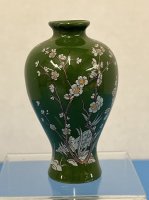 (image for) Oriental Vases in Larger Scale