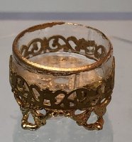 (image for) Glass Bowl in Gold Stand