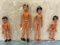 (image for) Poseable Family Dolls