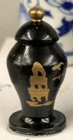 (image for) Oriental Black Urn with Pagoda