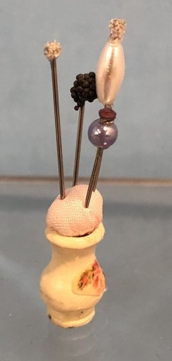 (image for) Hatpins and Holder