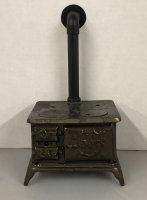 (image for) Larger scale heavy cast iron stove