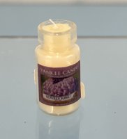 (image for) Yankee Candle "Lovely Kiki"