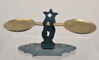 (image for) Vintage Metal Scales