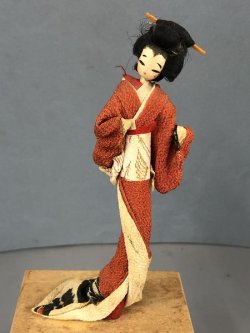 Geisha 5 1/2" tall